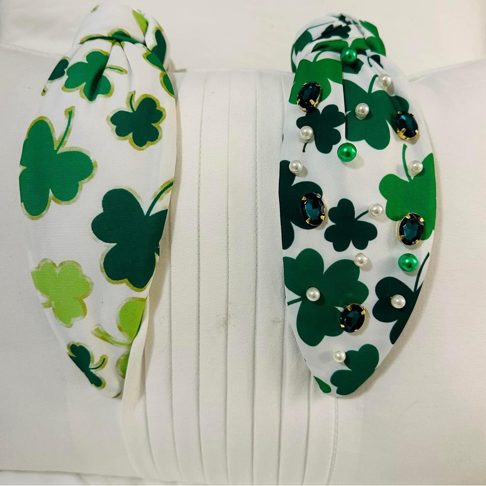 Clover head band